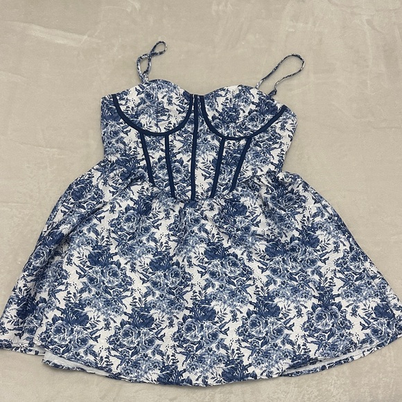 SHEIN Dresses & Skirts - SHEIN Blue Floral Bustier Dress
